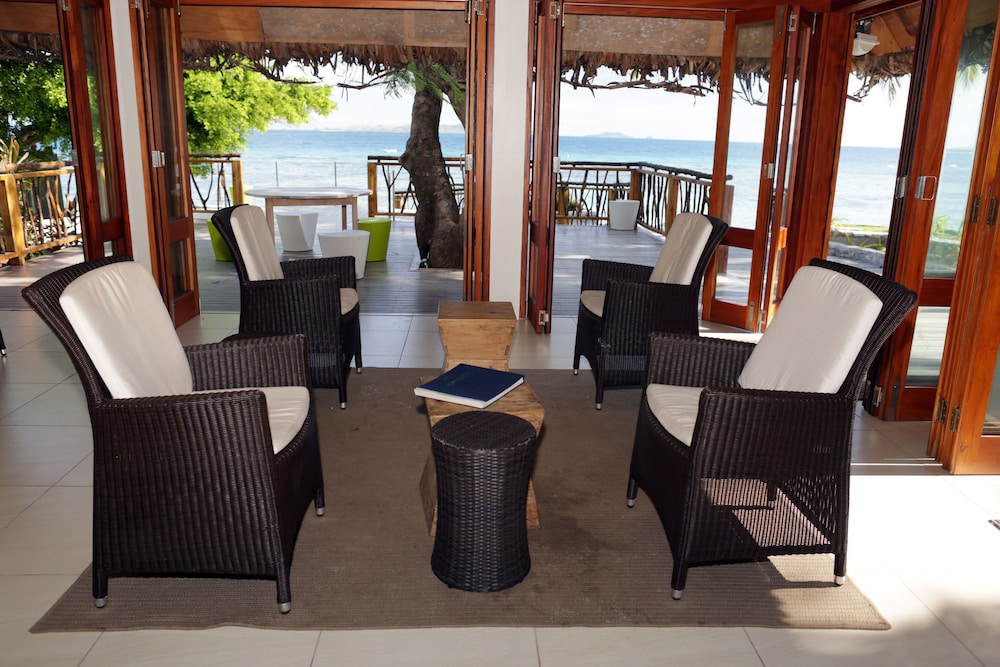 Nakelo Treasure Island Resort and Spa 16/46