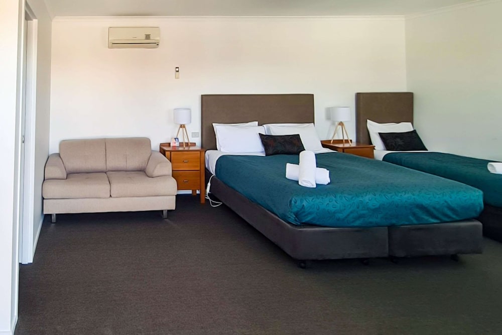 Comfort Inn Warrnambool International 11/32