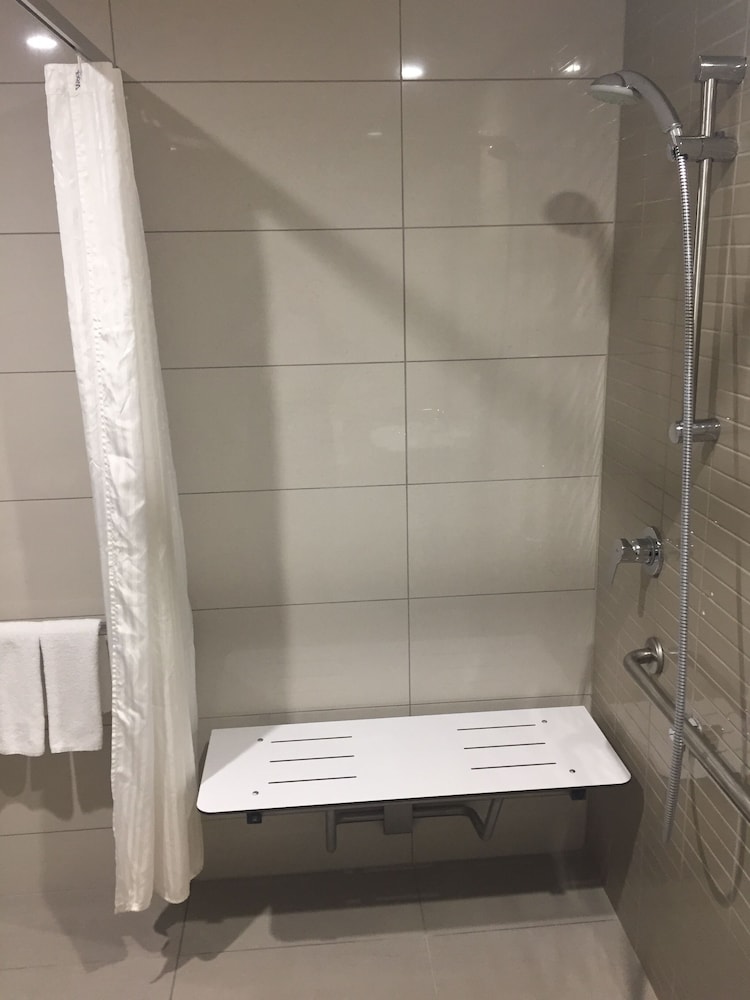 1 BEDROOM, APARTMENT, ACCESSIBLE