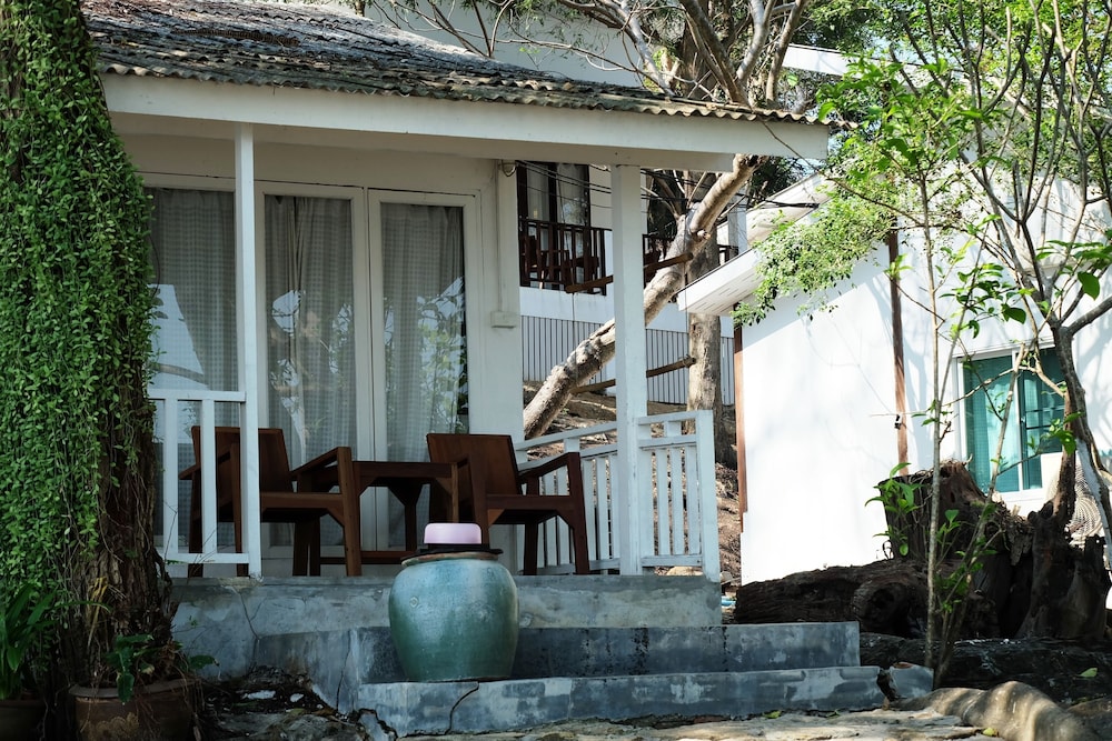 The C Samet Beach Resort 10/78