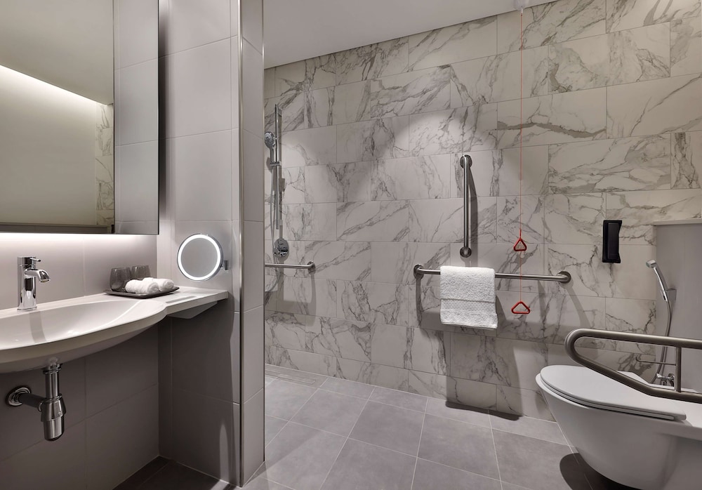 DoubleTree by Hilton Abu Dhabi Yas Island Residences 13/45