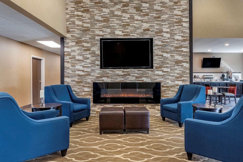 Comfort Inn Crawfordsville 24/33
