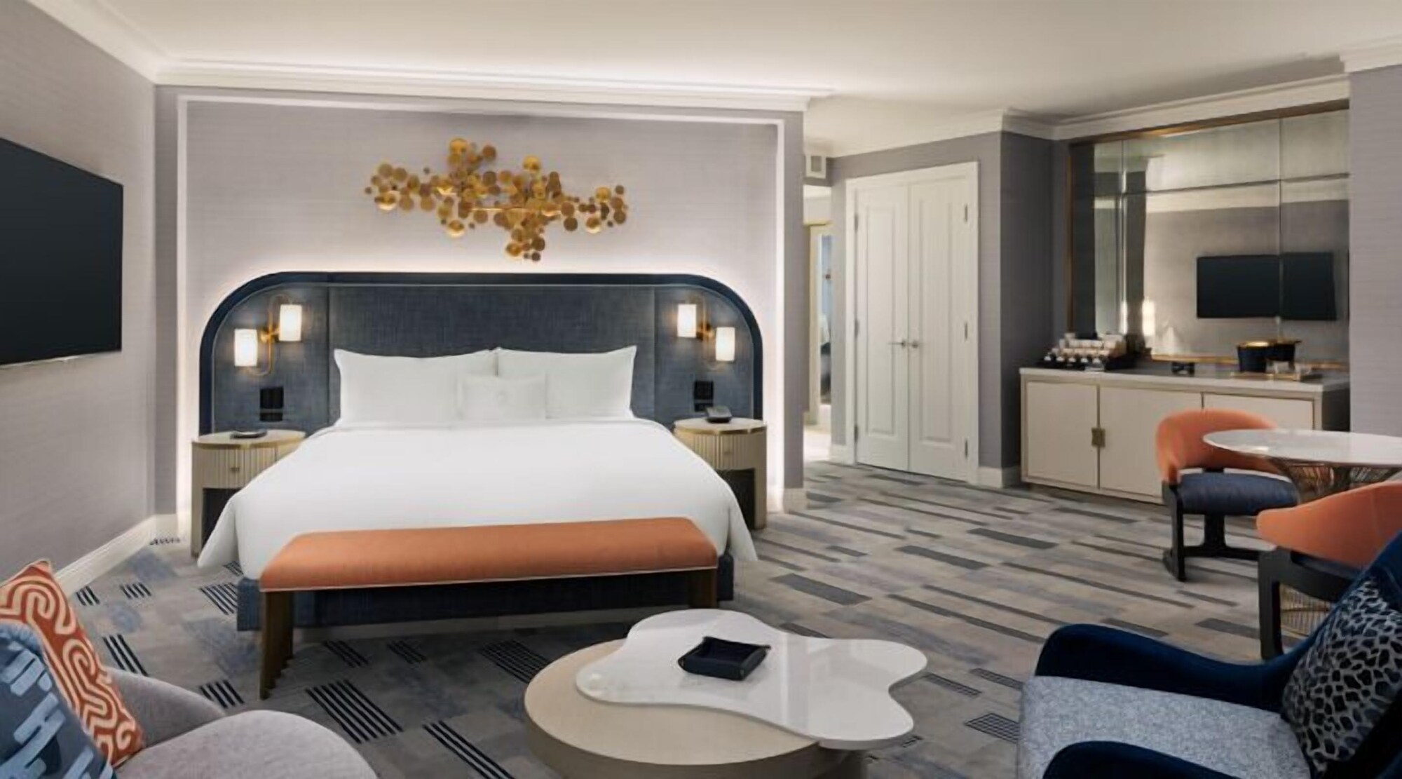 Platinum, King Bed
