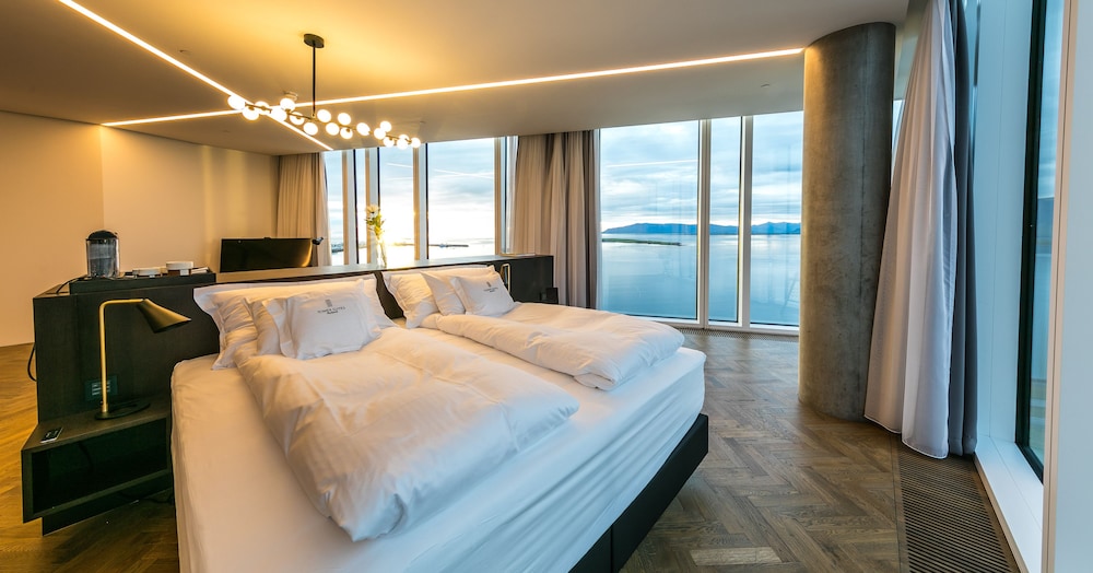 Tower Suites Reykjavik 8/41