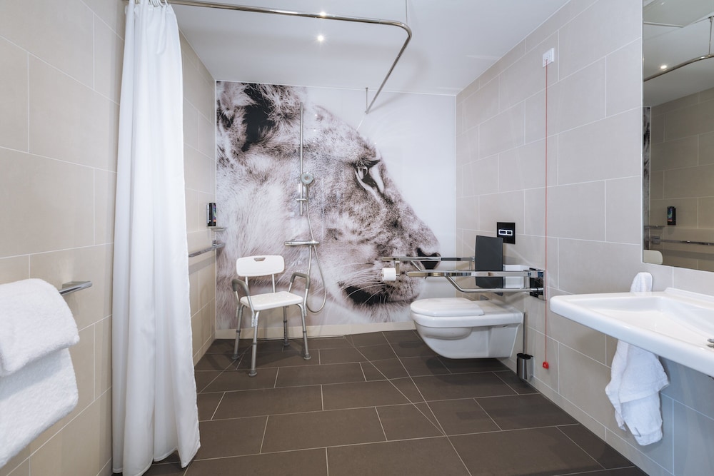 Holiday Inn - the niu, Leo Nuremberg, an IHG Hotel 12/58