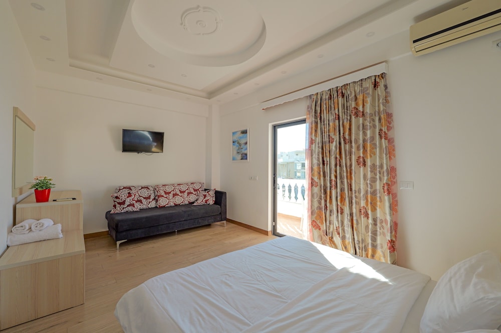 Hotel Iliria Sarande 26/67