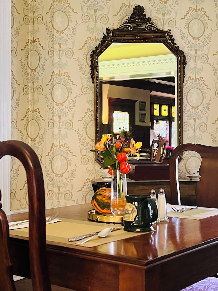Manor House Bed & Breakfast 14/73