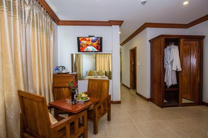 Angkor Leap Hotel 5/20