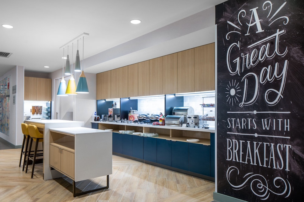 TownePlace Suites by Marriott Sidney 5/21