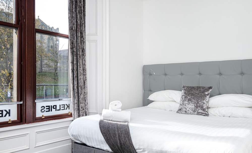 Kelpies Serviced Apartments 2/22