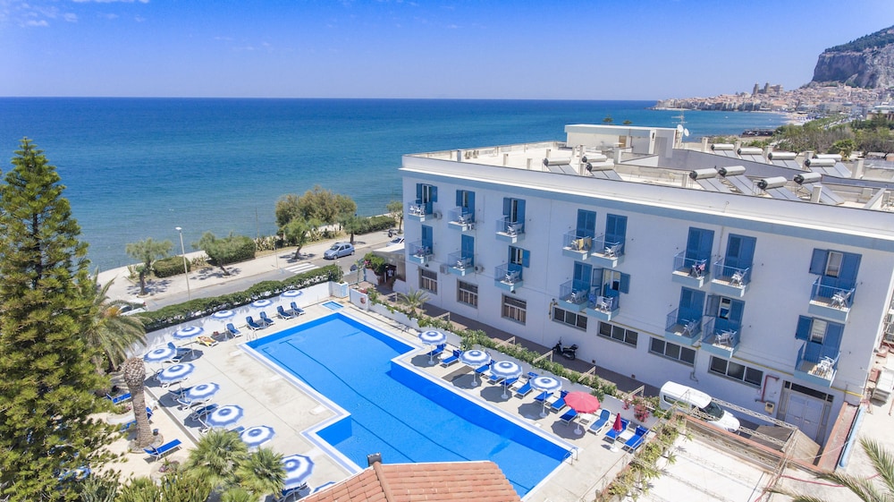 Hotel Tourist in CEFALU
