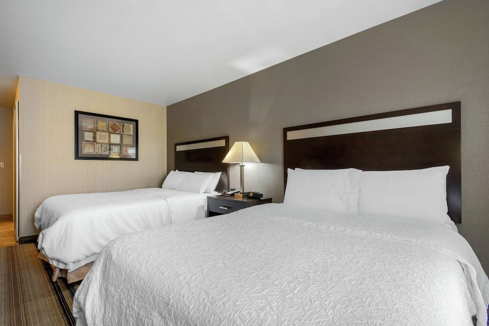 Hampton Inn Meadville 10/45