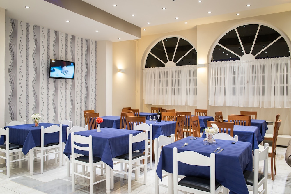 Club Zante Plaza 44/50