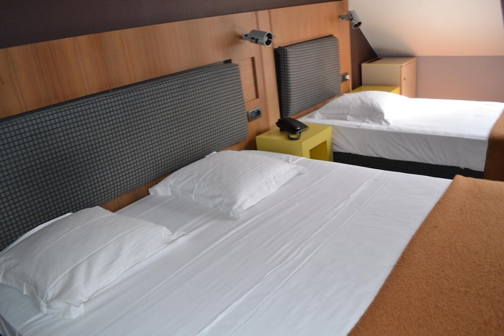 Eurocap Hotel 17/29
