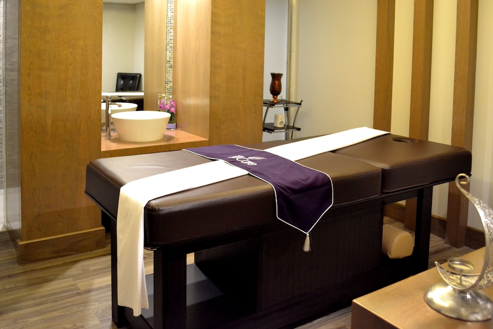 Holiday Inn Jeddah Gateway 18/59