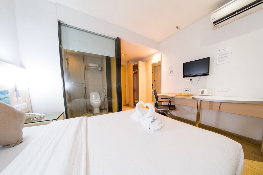 City Comfort Inn Puchong 12/56