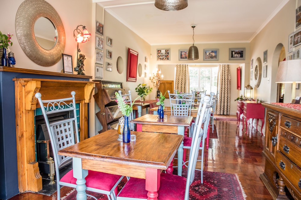 5Th Avenue Gooseberry Guest House 40/50