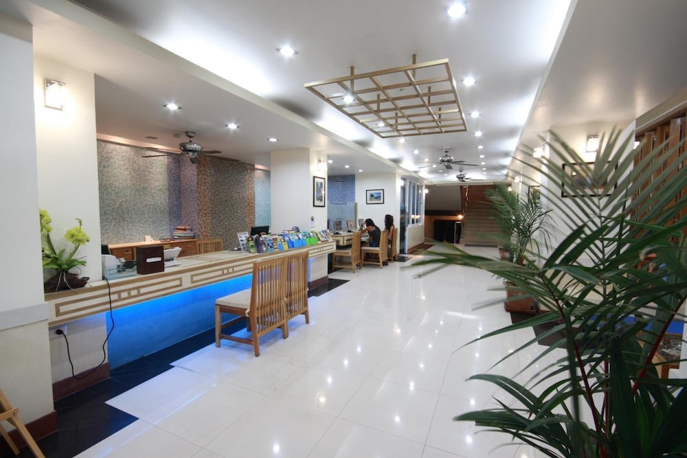 First Residence Hotel 13/48