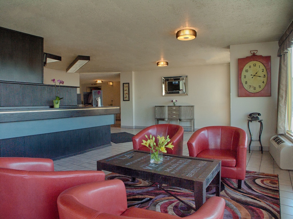 Inn At The Convention Center 33/45