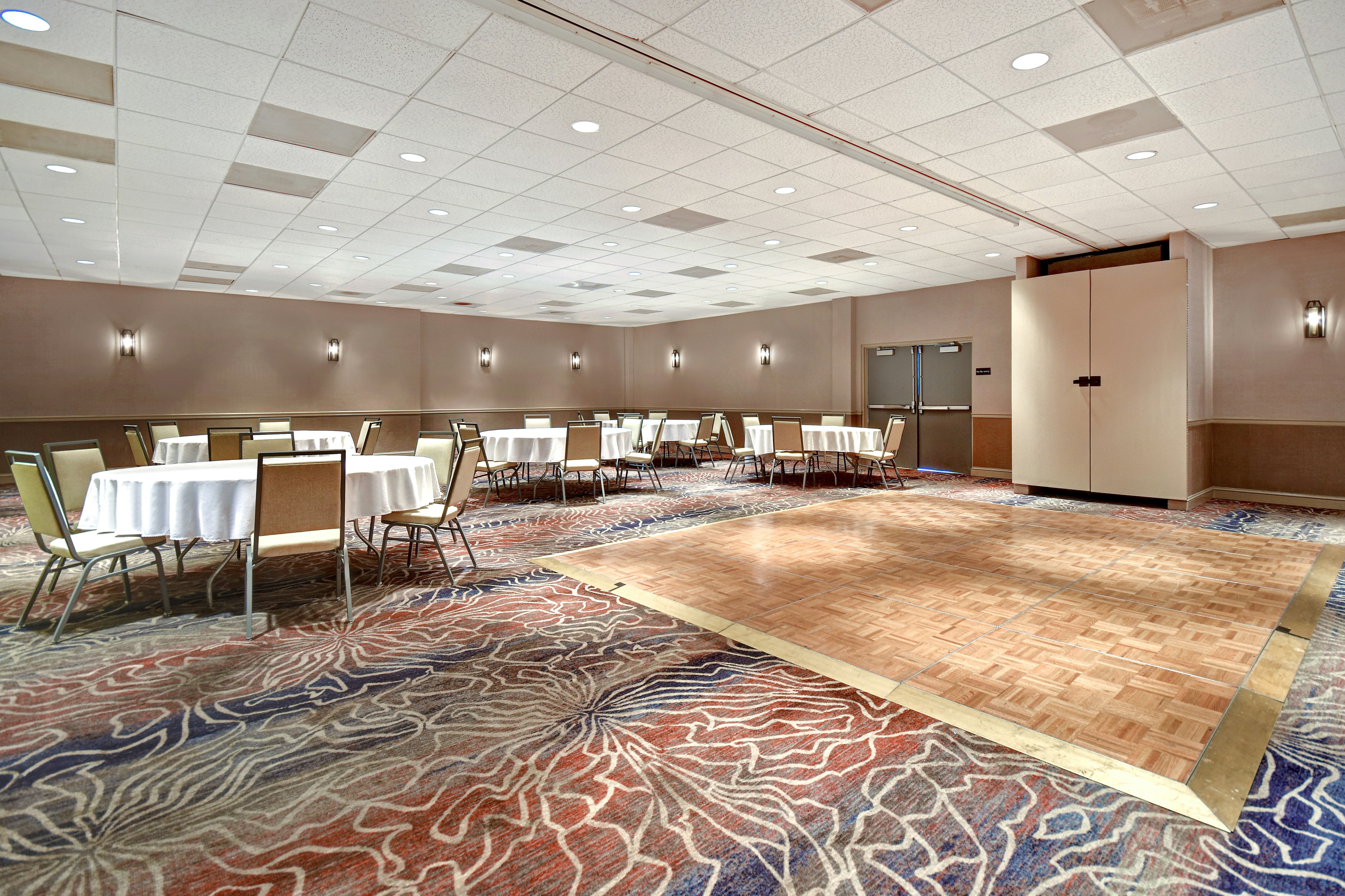 Hampton Inn & Suites Alexandria Old Town Area South 31/54