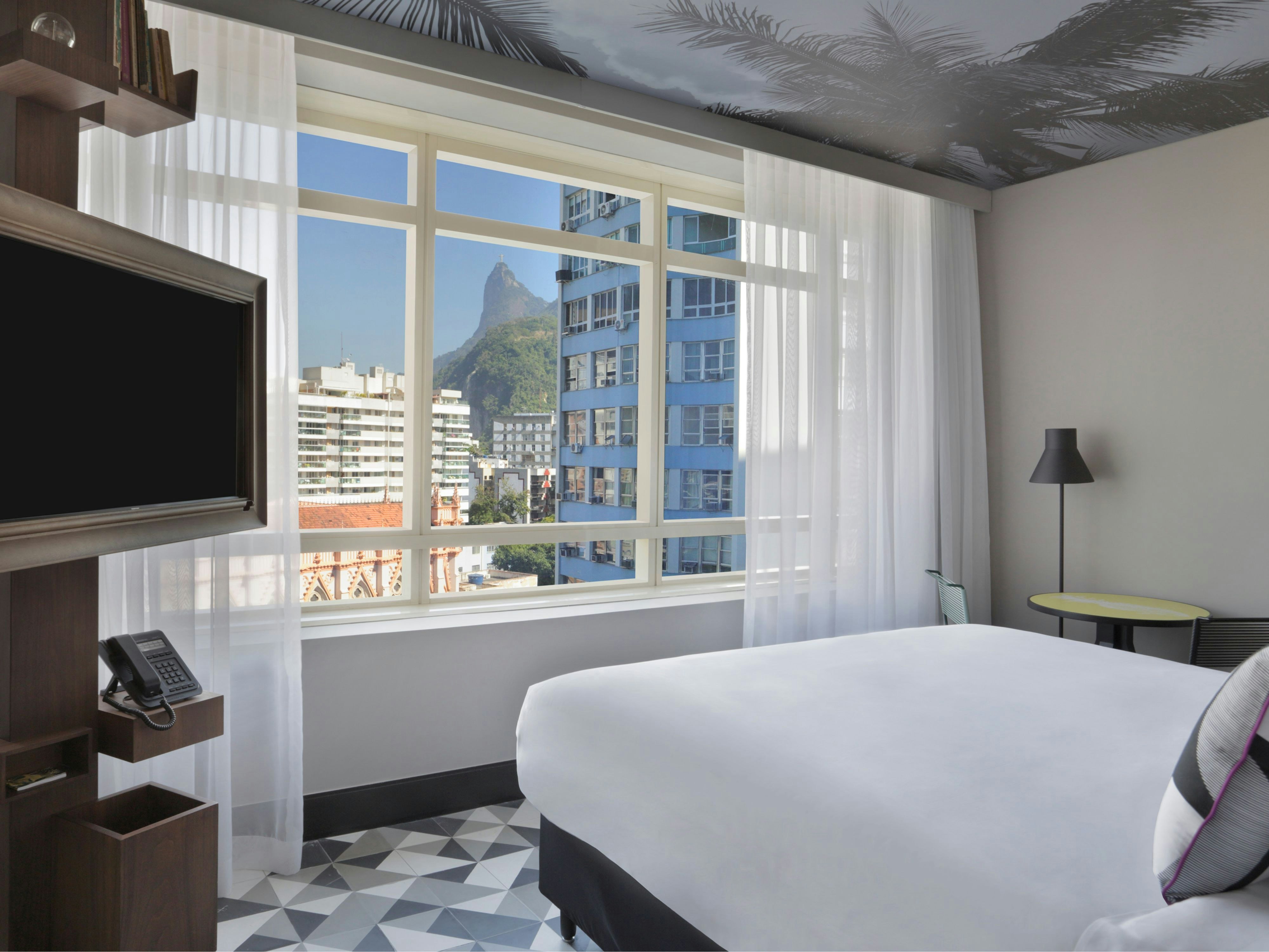 Yoo2 Rio de Janeiro, Tapestry Collection by Hilton 8/42