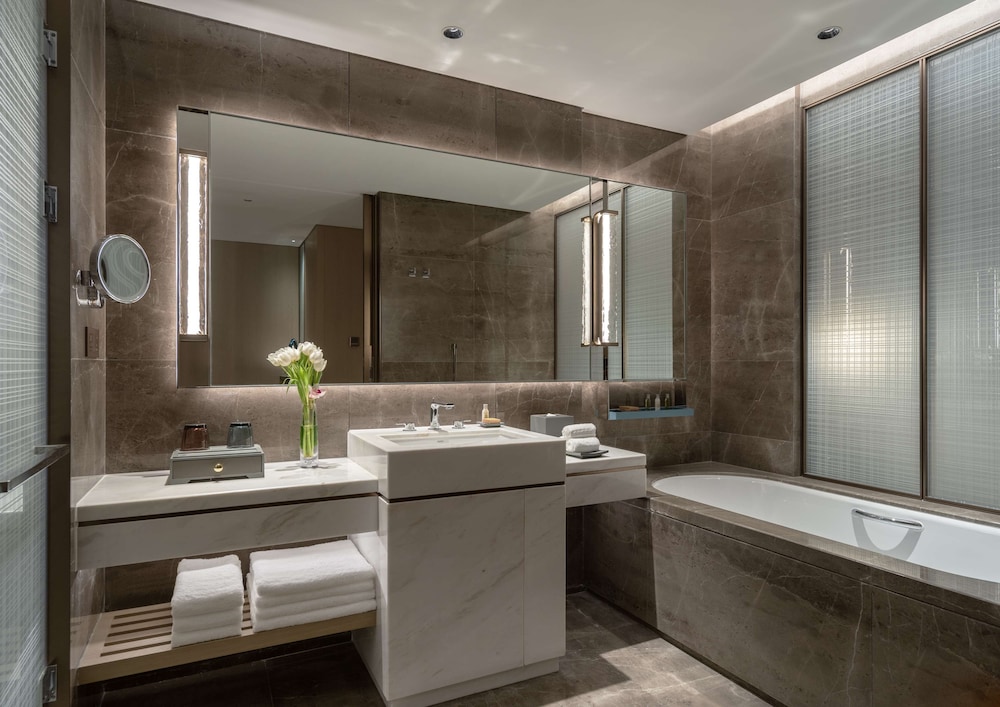 Hilton Shenzhen World Exhibition Convention Center 13/80