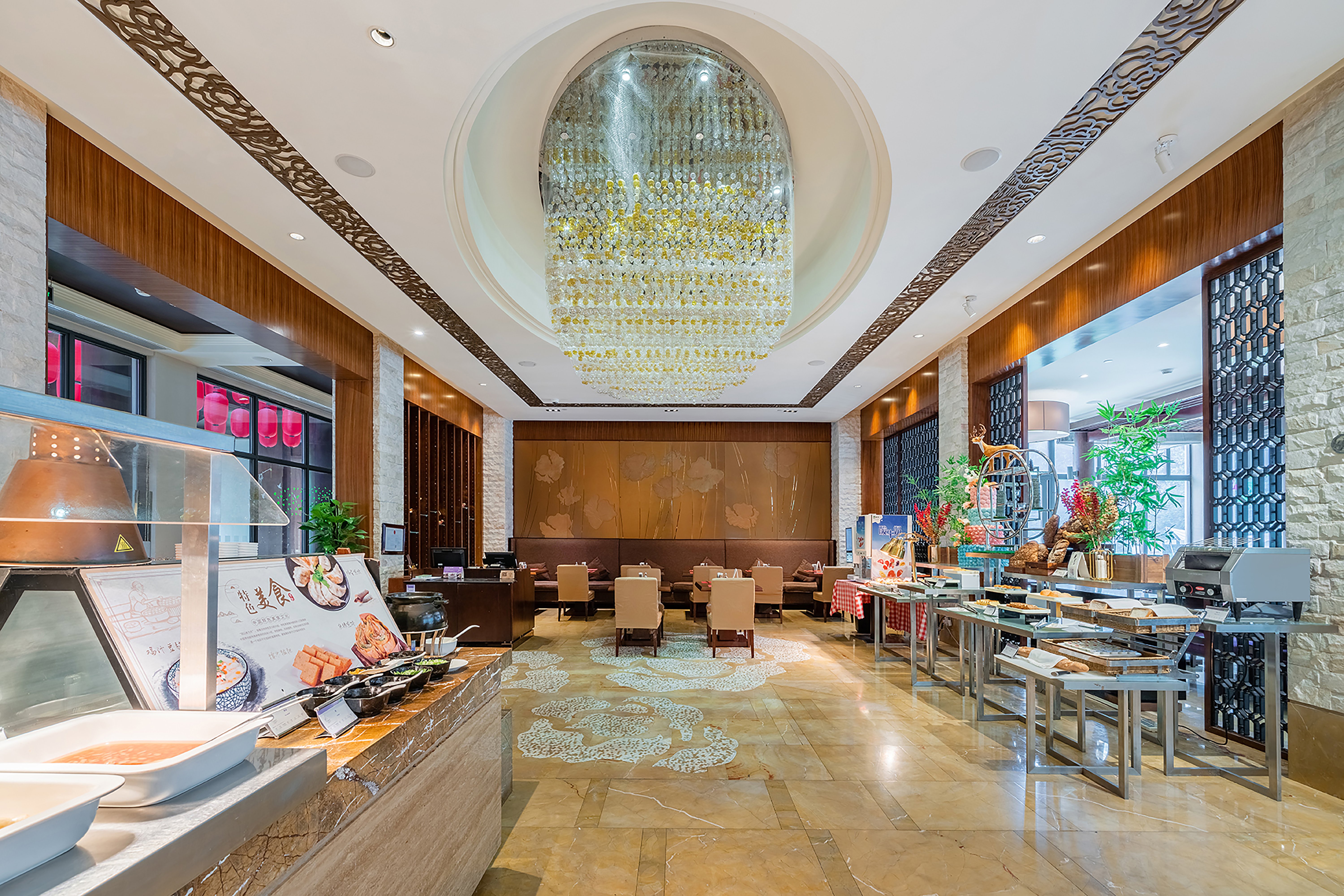 HOLIDAY INN RESORT CHAOHU HOT SPRING 4/40