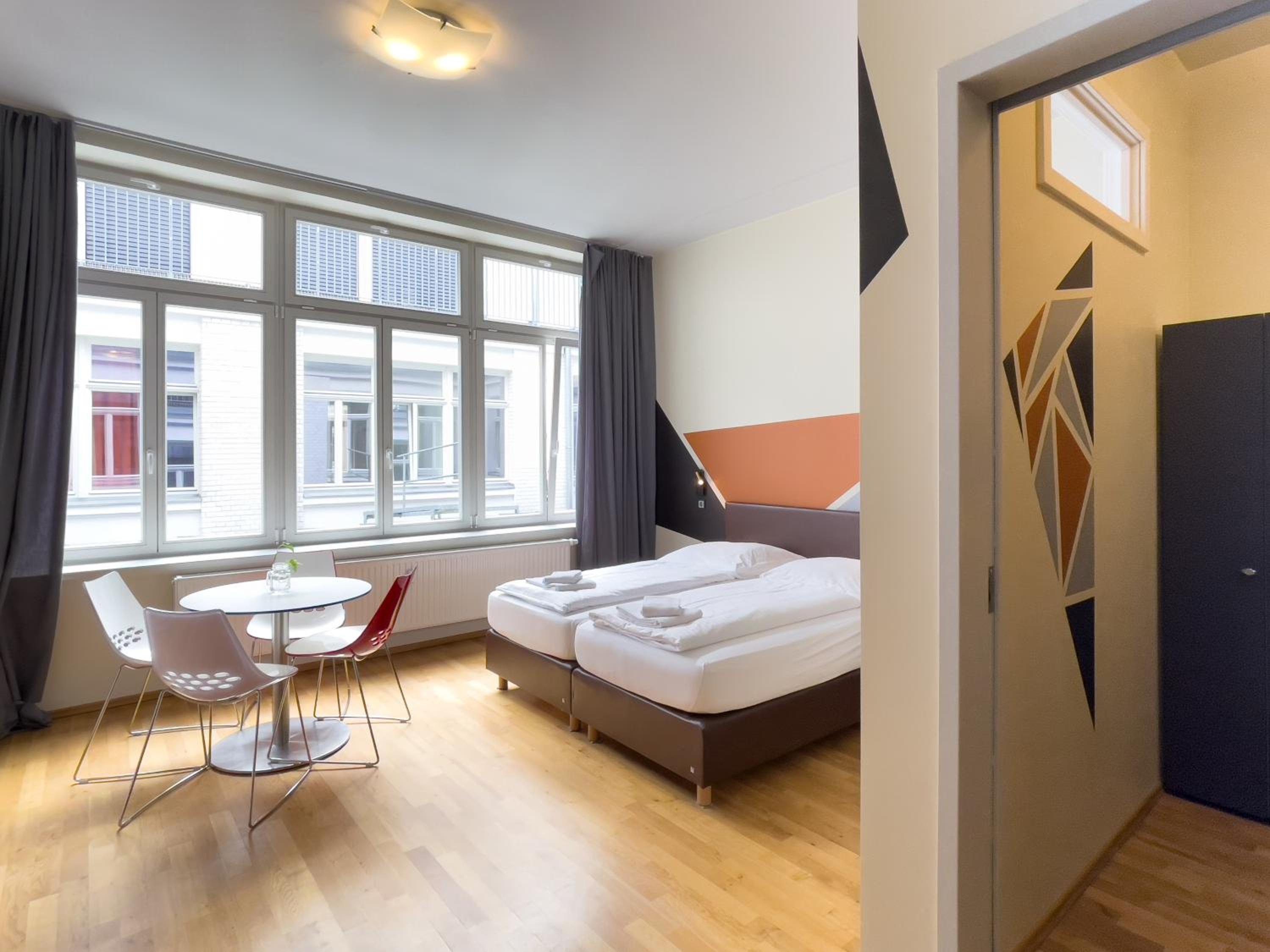 غرفة سوبيريور عائلية بسريرين منفصلين وسرير بطابقين