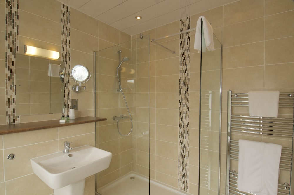 Cove Bay Hotel 60/60