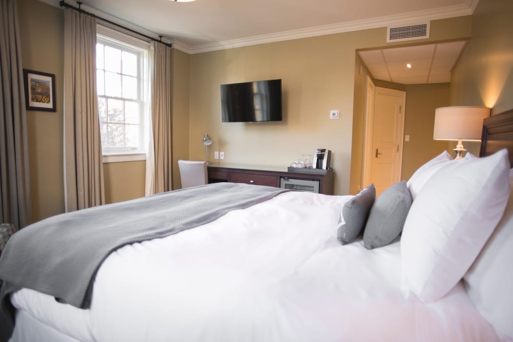 Adjoining, Deluxe, King Bed، 124 on Queen Hotel & Spa 2/8