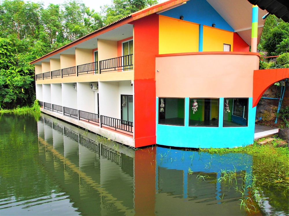 Aiyara Garden Resort 61/68
