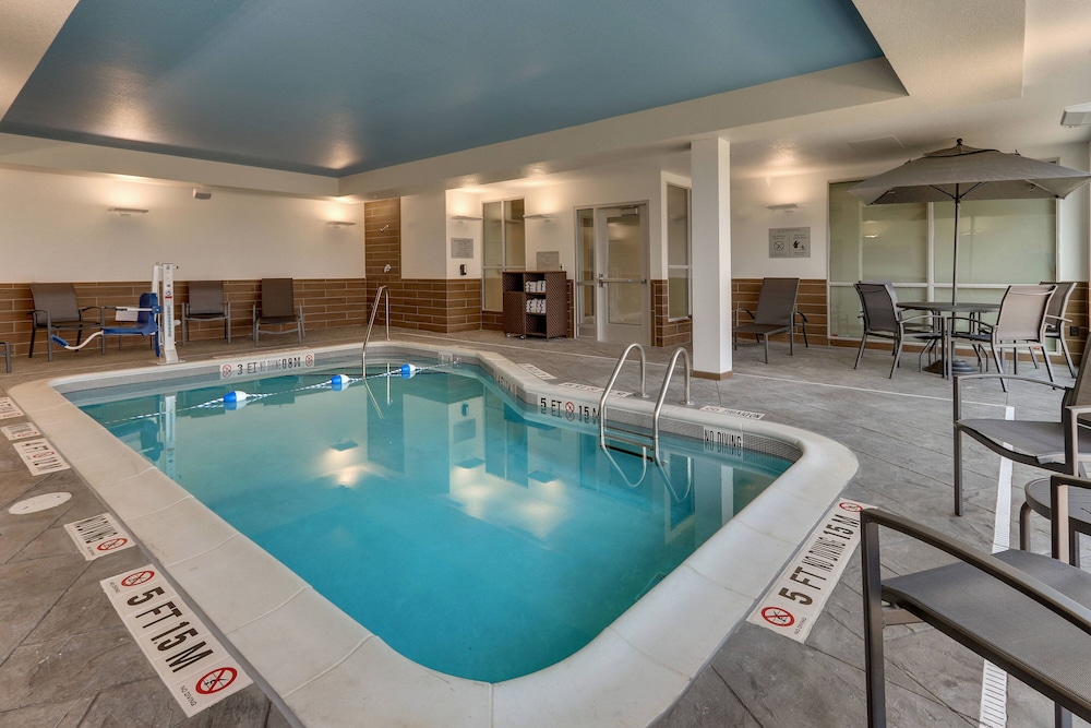Fairfield Inn & Suites by Marriott Warsaw 8/47
