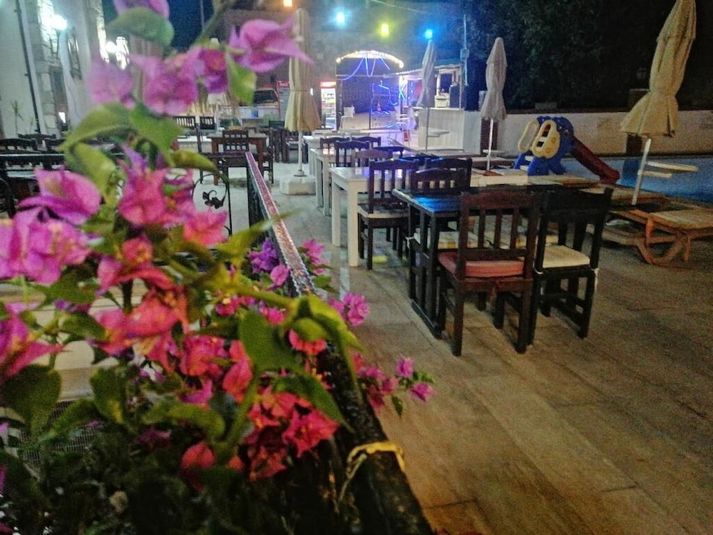 Gloria Tibi Hotel Gumbet 46/59