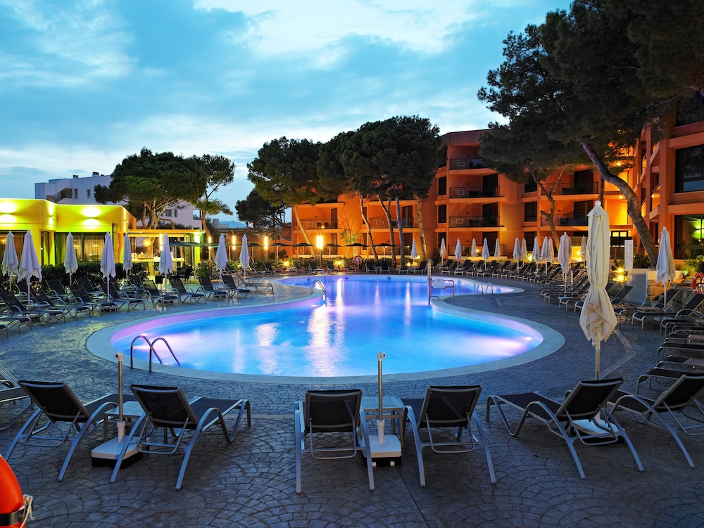 Protur Turo Pins Hotel in Cala Ratjada