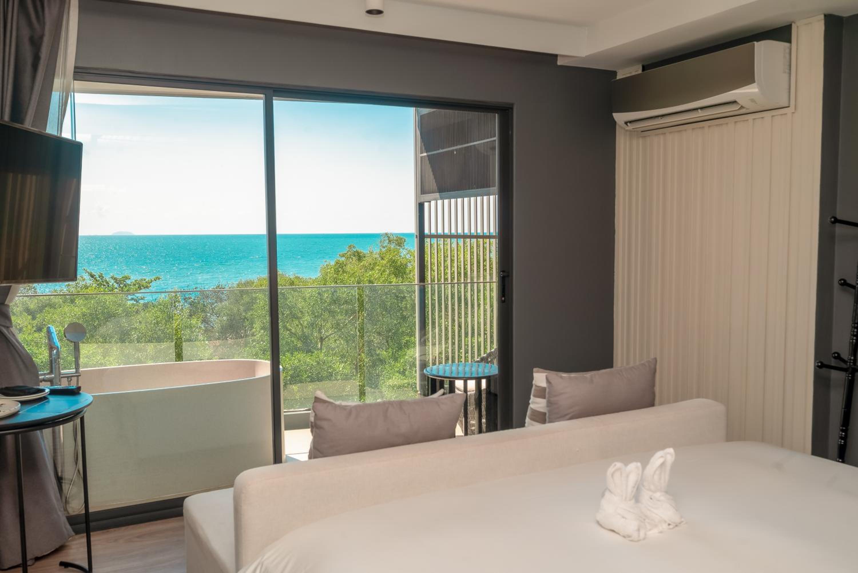 Ocean, Executive, Double Bed، Bayphere Hotel Pattaya JC 7/10