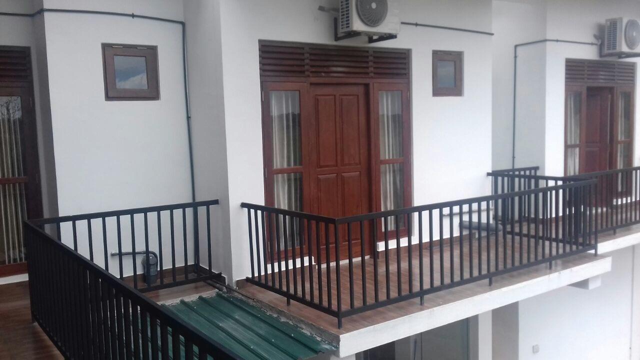 Padmasiri Holiday Resort 1/15