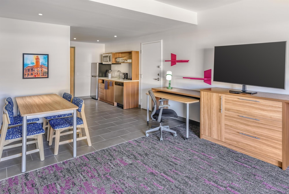 Home2 Suites by Hilton Carson City 39/46
