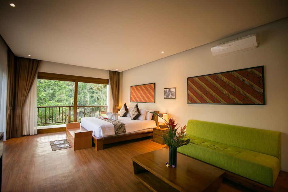 SENETAN VILLAS AND SPA RESORT 12/50