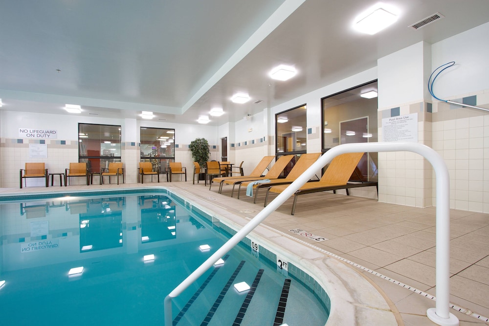 Courtyard By Marriott Blacksburg 11/39