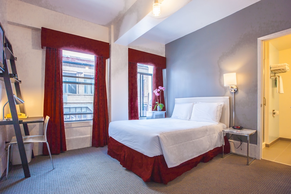 Grant Plaza Hotel 22/41