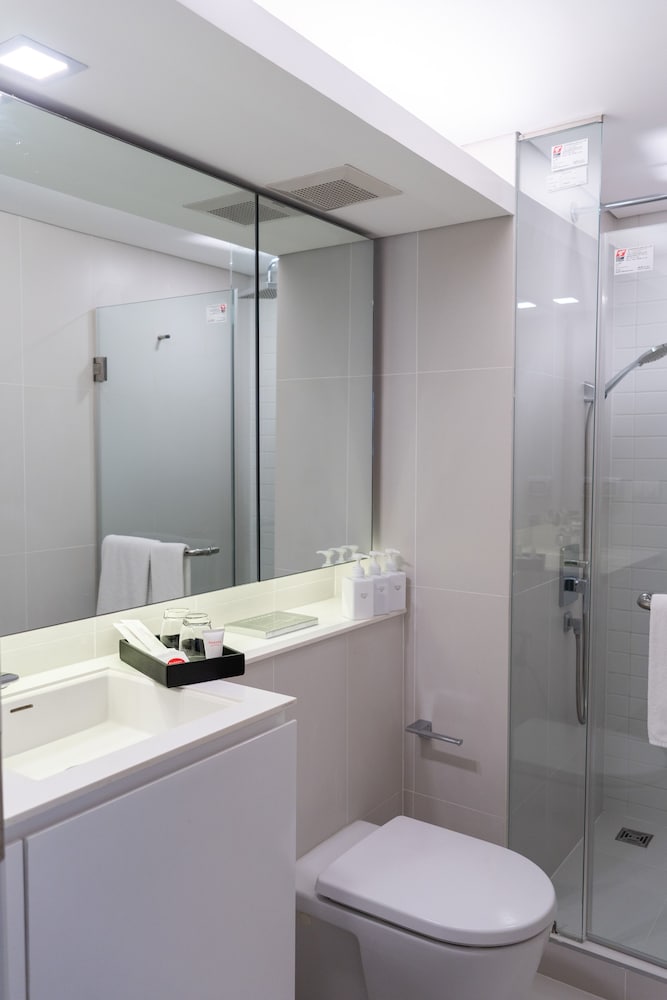 Ramada Plaza by Wyndham Bangkok Sukhumvit 48 48/50