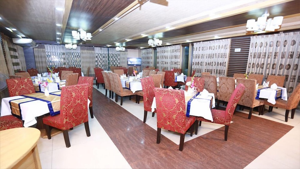 Marino Hotel Uttara 56/62
