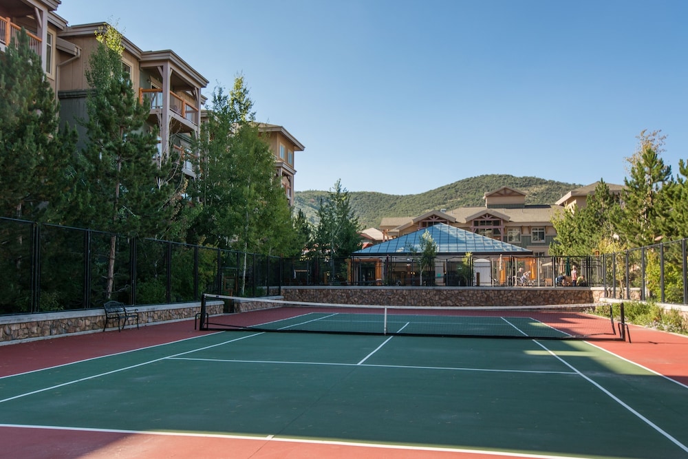 Canyons Village Condos By All Seasons Resort Lodging 37/66