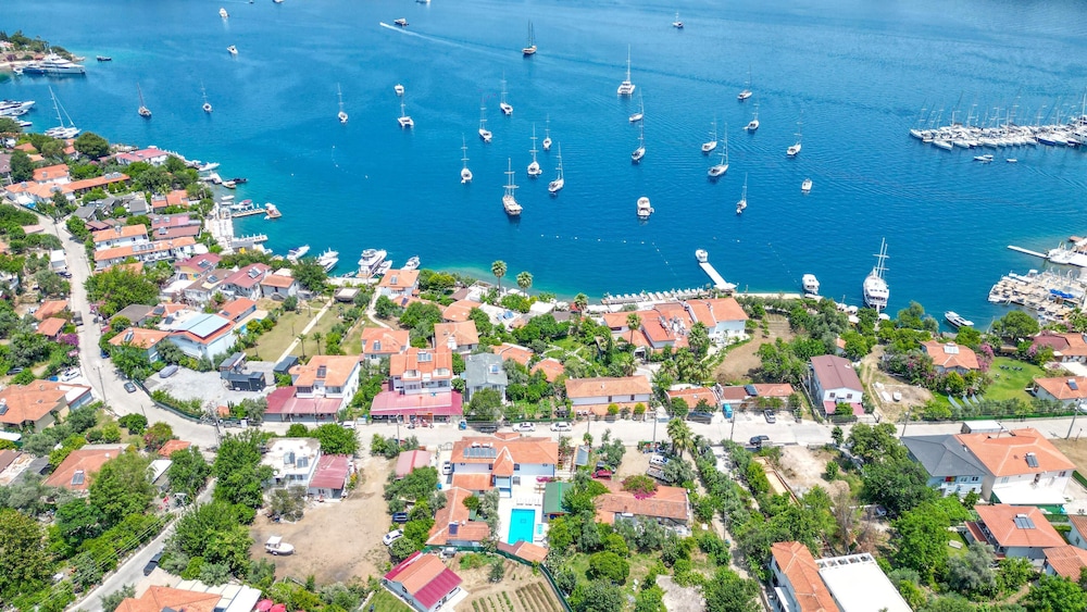 Pineloft Selimiye 41/50