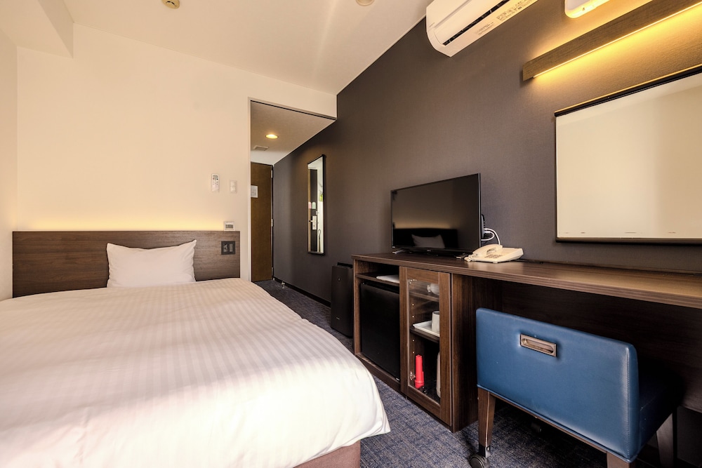 Kochi Sunrise Hotel 11/50