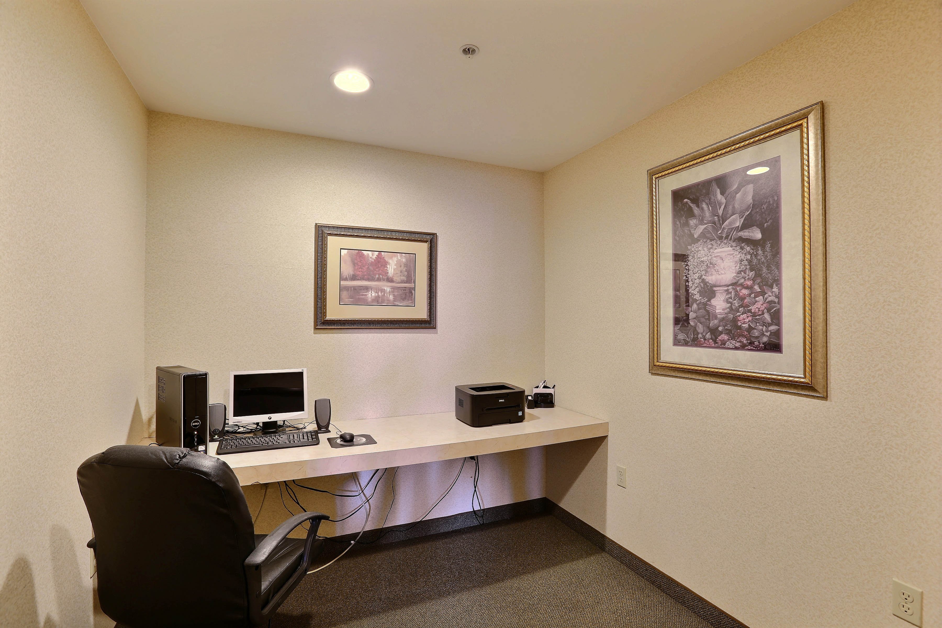 Boarders Inn Amp Suites 56/63