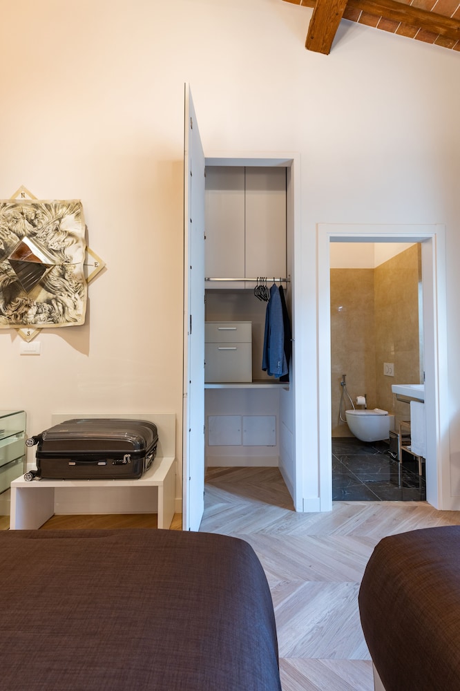 Kairos by Florence Art Apartments 35/74