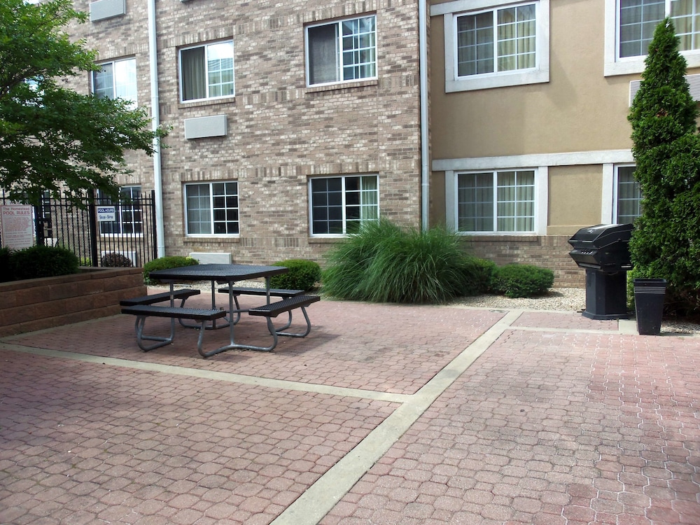 Extended Stay America - Louisville - Alliant Avenue 3/63