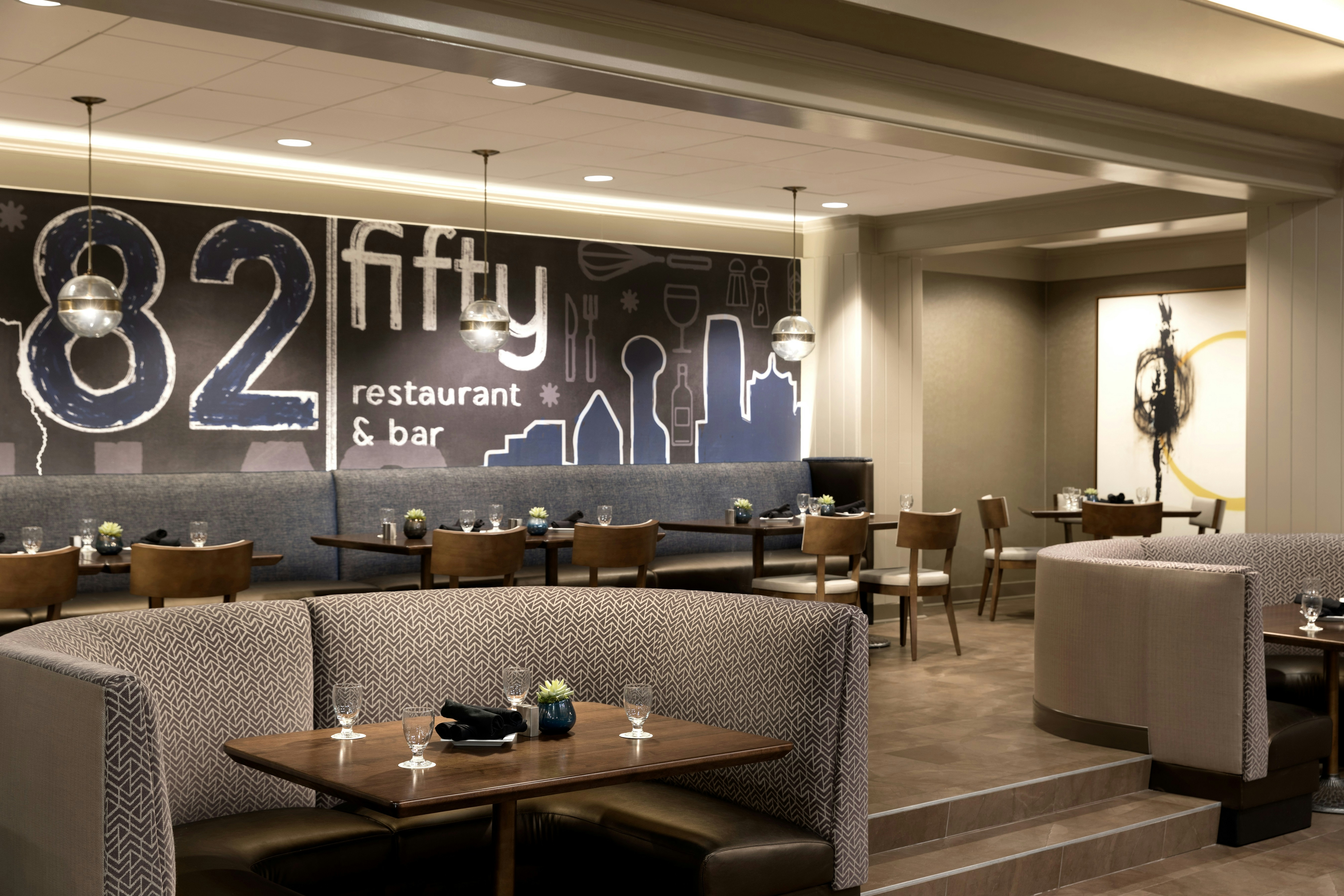 DoubleTree by Hilton Hotel Dallas - Campbell Centre 55/68
