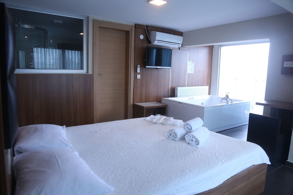 Bayraktar Otel 9/22